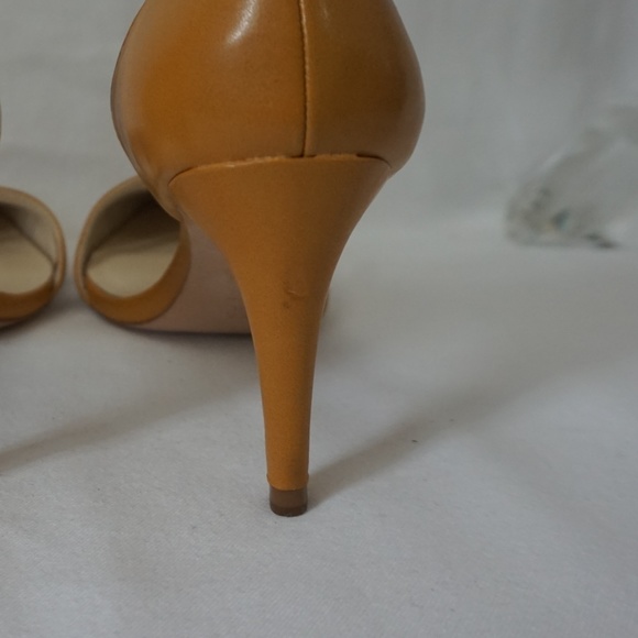 Zara Basic Pointy Toe 3.5 inch Heels Size 8 - Picture 4 of 5